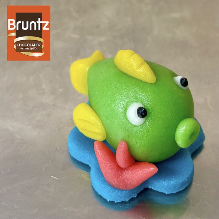 sujet pâte d'amande Chocolaterie Bruntz kingersheim alsace