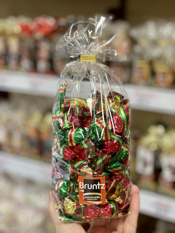 Moulage et bonbon de chocolat disponible pour Noël à la Chocolaterie Bruntz Kingersheim Mulhouse 68